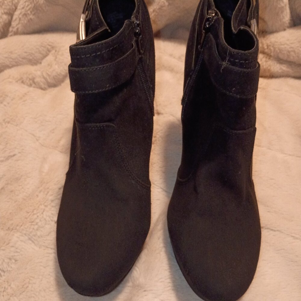 By Guess, Dorine2, Black Suede, Platform, 5in Heel, Ankle Booties, Women Size 11
